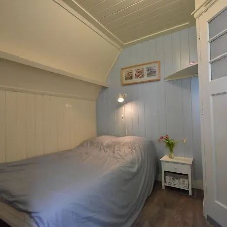 Quintessential In With Garden Holiday home