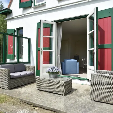 Quintessential In With Garden Ouddorp